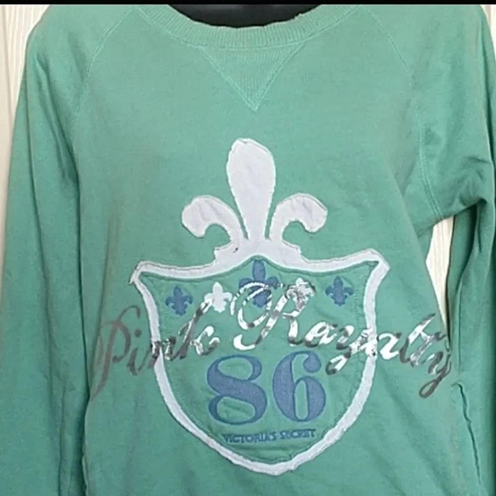 RARE PINK VS Royalty 86 Distressed Sweatshirt Vintage